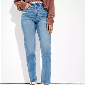 American Eagle Mom Jeans